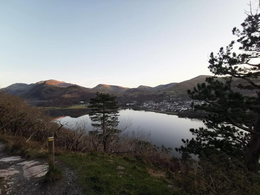 Perfect For Snowdon. Groups, Families+Dogs Welcome Llanberis Exterior foto