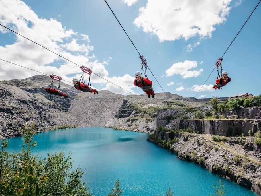 Perfect For Snowdon. Groups, Families+Dogs Welcome Llanberis Exterior foto