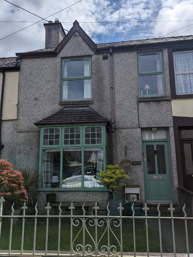 Perfect For Snowdon. Groups, Families+Dogs Welcome Llanberis Exterior foto